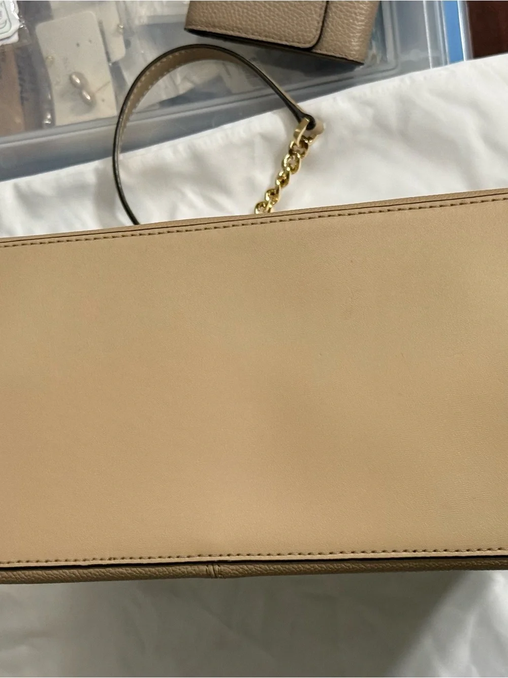 Pre-loved-MK Jet Set Medium Leather Chain Bag and Leather Bisque Trifold Wallet